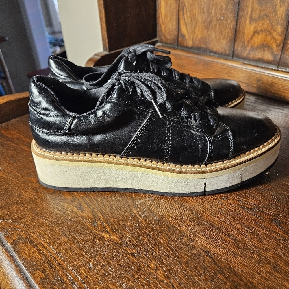 Shu Shop platform shoe size 9. - Picture 8 of 16
